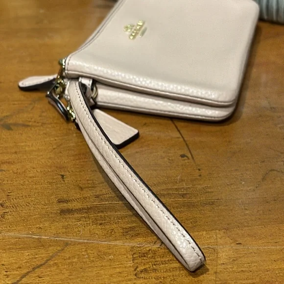 Coach Medium Double Corner Zipper Wristlet Pale Pink with Hang Tag NWOT - Picture 7 of 13